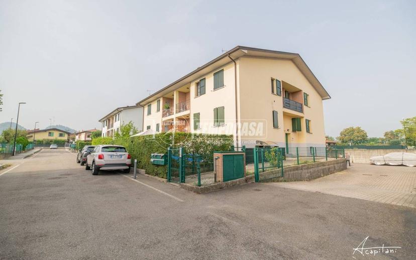 Bilocale via Matilde di Canossa 36, Centro, Quattro Castella — foto 17 di 23