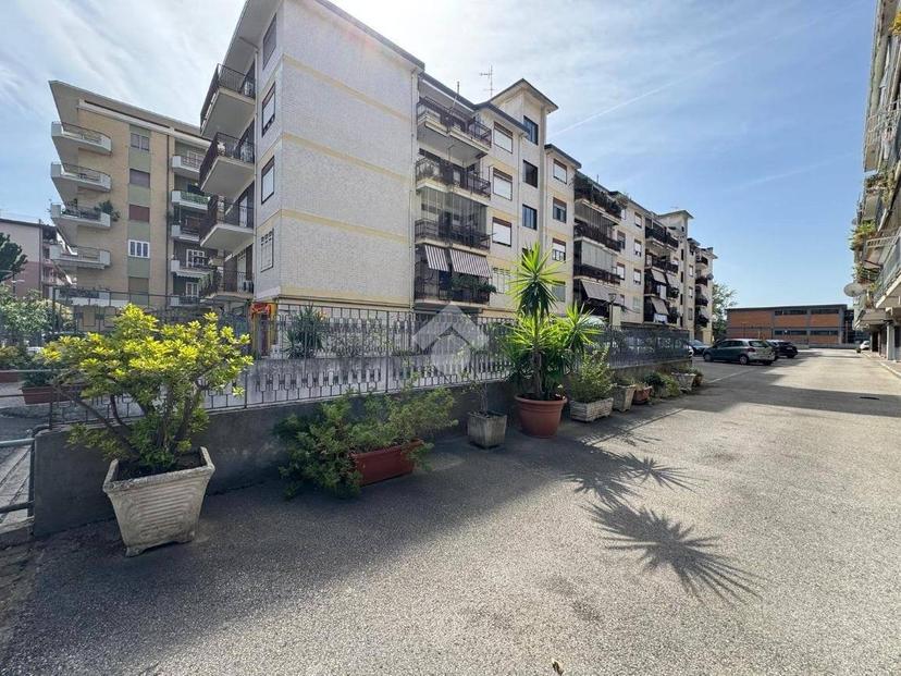 Bilocale viale abramo lincoln 170, Lincoln, Caserta — foto 16 di 30