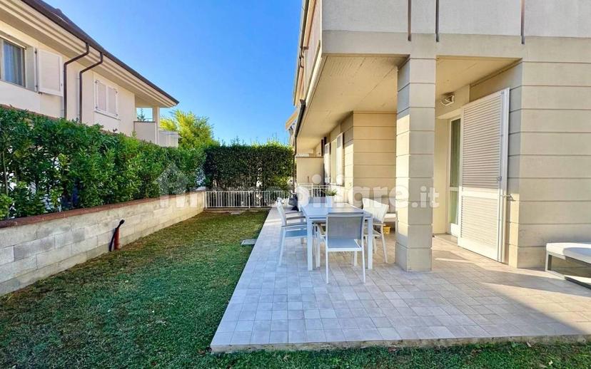 Appartamento via Luigi Einaudi,, Ponsacco — foto 25 di 35
