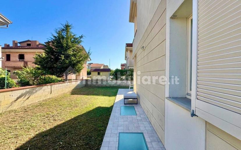 Appartamento via Luigi Einaudi,, Ponsacco — foto 28 di 35