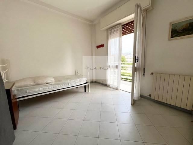 Appartamento via Robinie, Lido di Camaiore, Camaiore — foto 37 di 43