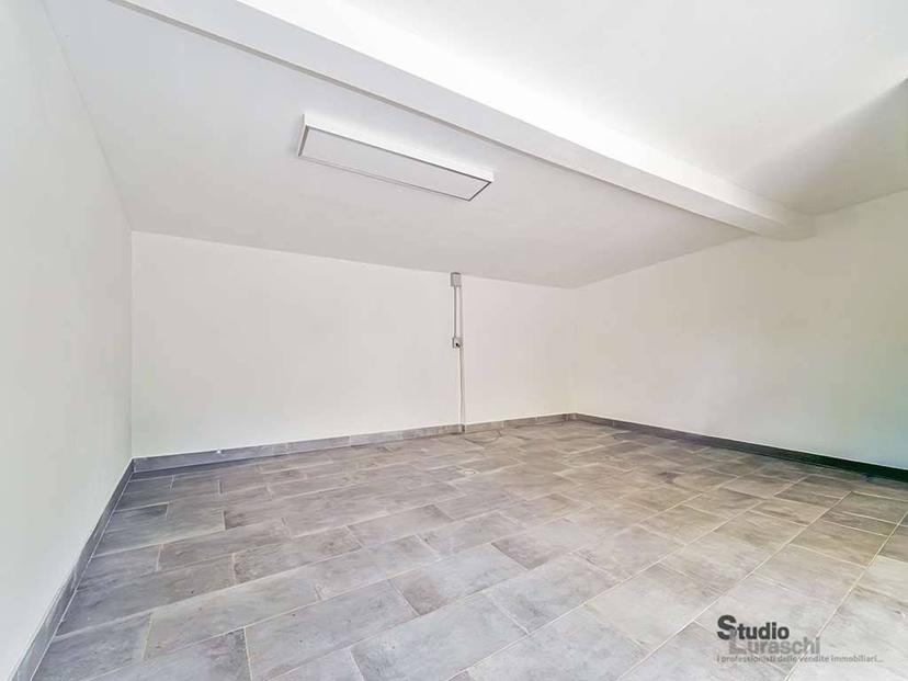Trilocale via Edmondo De Amicis, 10, Cologna Caraverio, Castello di Brianza — foto 37 di 43
