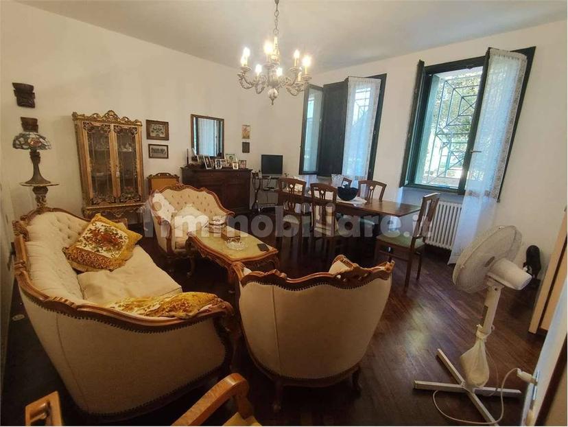 Bilocale via Gobetti, Zona 2000, Piacenza