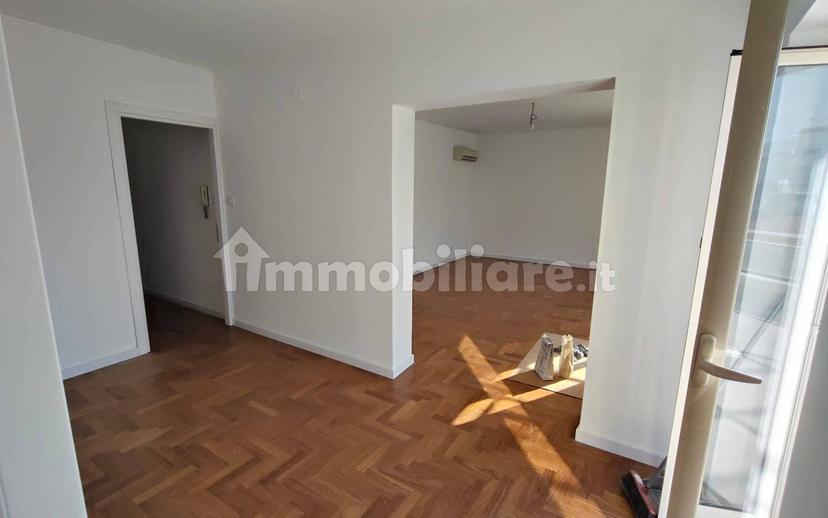 Attico via Principe di Granatelli 37, Politeama - Ruggiero Settimo, Palermo — foto 7 di 19