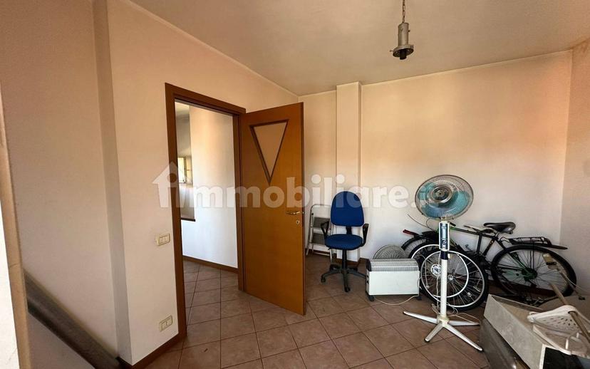 Terratetto unifamiliare via Roma 81, Centro, Alzano Lombardo — foto 4 di 13