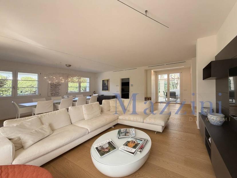Villa bifamiliare via Civitali, Vittoria Apuana, Forte dei Marmi — foto 8 di 41