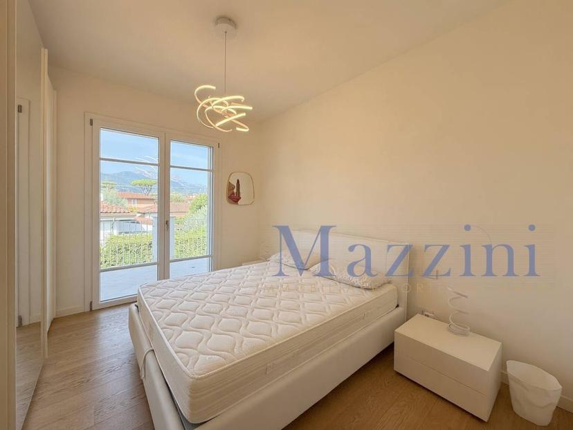 Villa bifamiliare via Civitali, Vittoria Apuana, Forte dei Marmi — foto 26 di 41