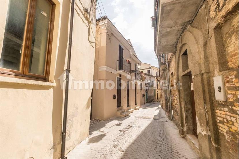 Trilocale corso Umberto I, 37, Centro, Città Sant'Angelo — foto 39 di 45