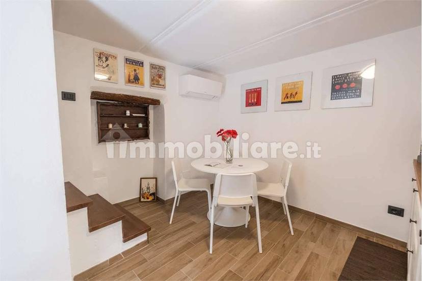 Trilocale corso Umberto I, 37, Centro, Città Sant'Angelo — foto 17 di 45