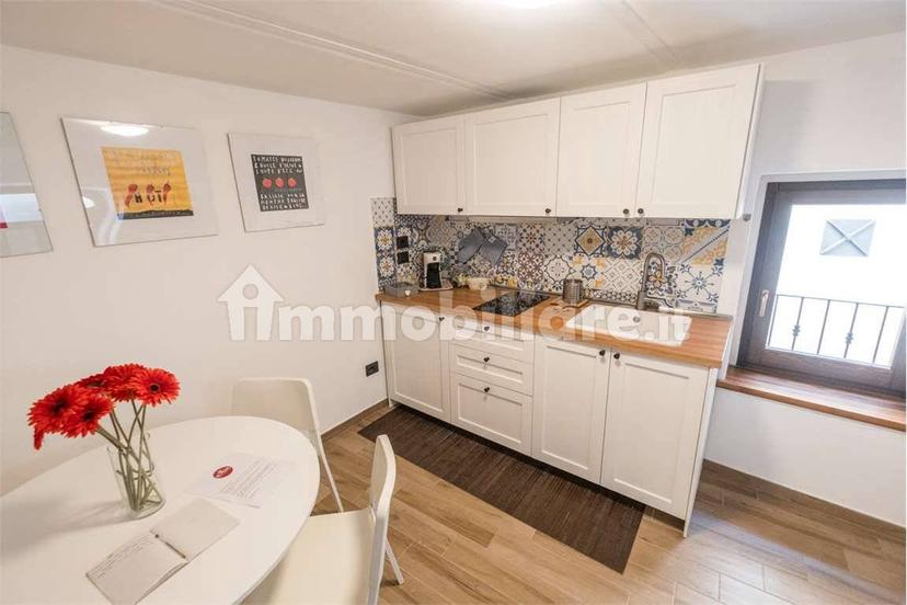 Trilocale corso Umberto I, 37, Centro, Città Sant'Angelo — foto 20 di 45