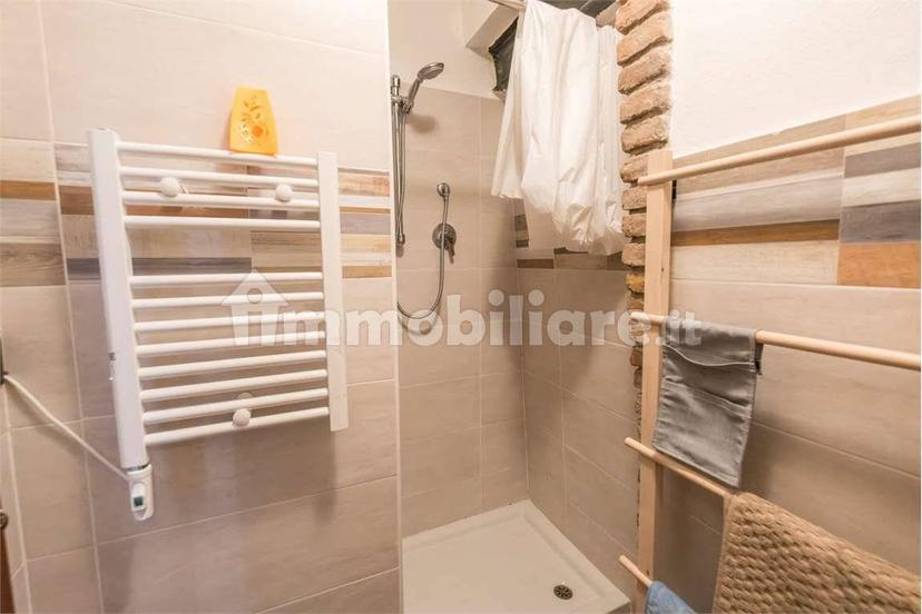 Trilocale corso Umberto I, 37, Centro, Città Sant'Angelo — foto 38 di 45