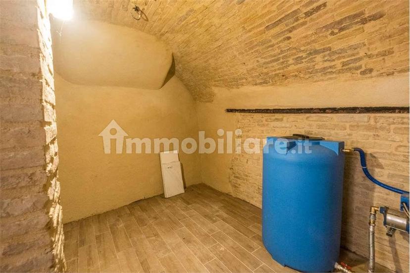 Trilocale corso Umberto I, 37, Centro, Città Sant'Angelo — foto 2 di 45