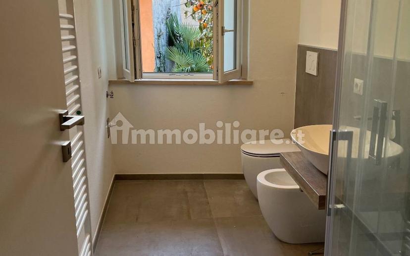 Trilocale ottimo stato, primo piano, Centro, Invorio — foto 3 di 5
