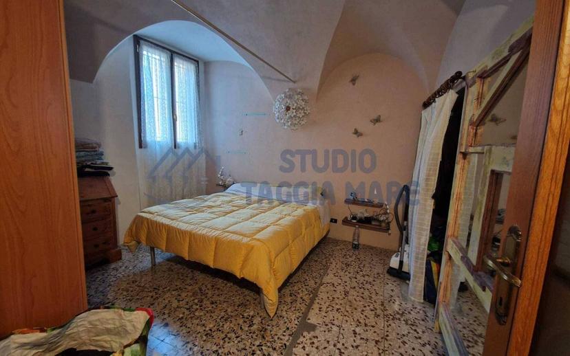 Trilocale via Marco Bianchi 19, Centro, Badalucco — foto 9 di 11