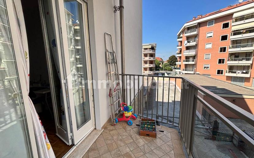 Trilocale corso Vittorio Veneto 65, Centro, Savigliano — foto 16 di 28