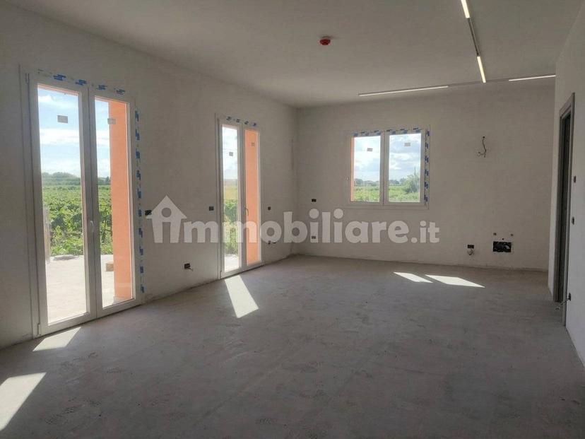 Villa unifamiliare, nuova, 411 m², Centro, Bagnacavallo — foto 12 di 27