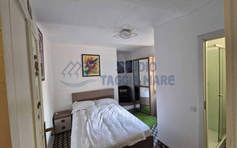 Terratetto unifamiliare via Ruffini 4, Centro, Badalucco — foto 2 di 14