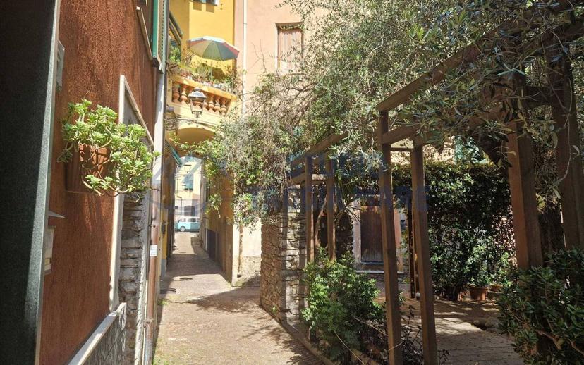 Terratetto unifamiliare via Ruffini 4, Centro, Badalucco — foto 13 di 14