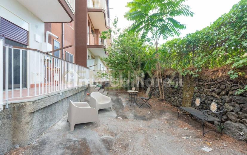 Appartamento via Giovanni Verga 9, Sant'Agata li Battiati — foto 3 di 33