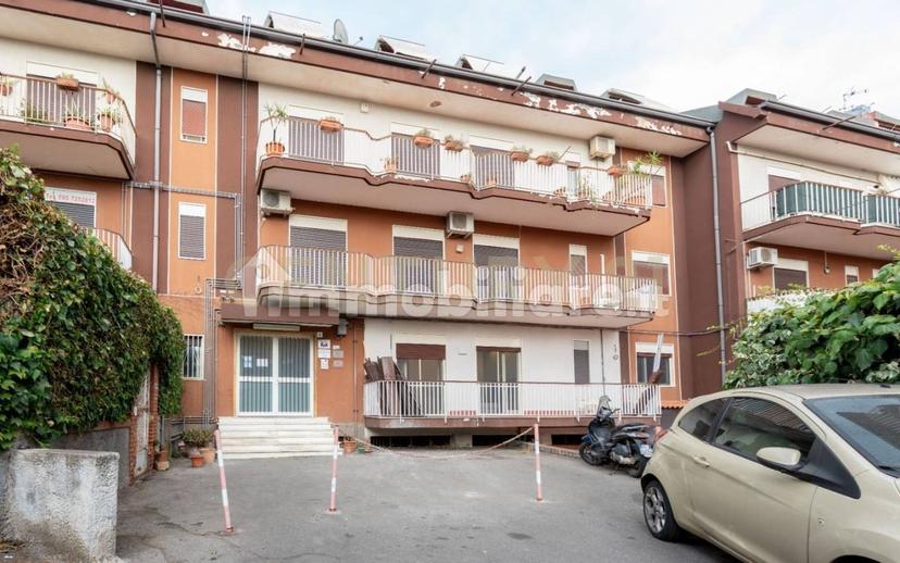 Appartamento via Giovanni Verga 9, Sant'Agata li Battiati — foto 10 di 33