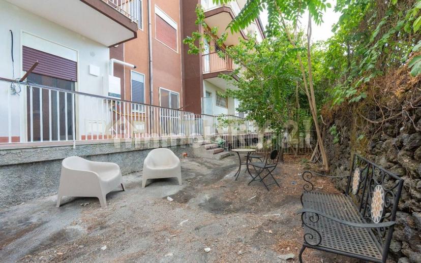 Appartamento via Giovanni Verga 9, Sant'Agata li Battiati — foto 18 di 33