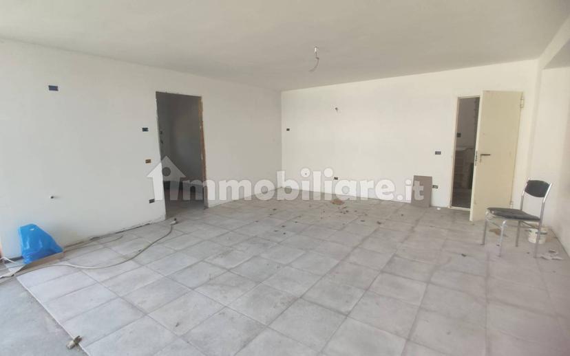 Villa unifamiliare, nuova, 411 m², Centro, Bagnacavallo — foto 4 di 27