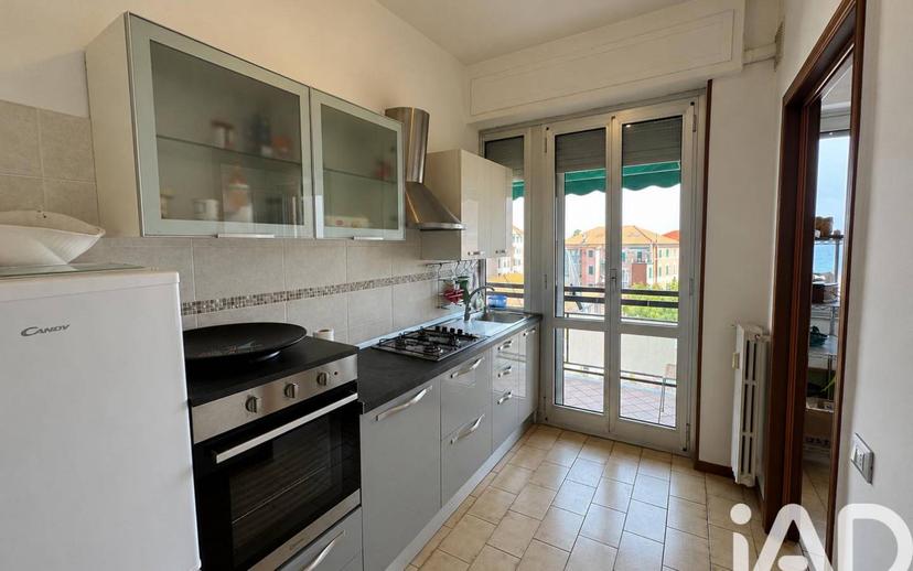Trilocale via AURELIA 90, Centro, Ceriale — foto 12 di 25