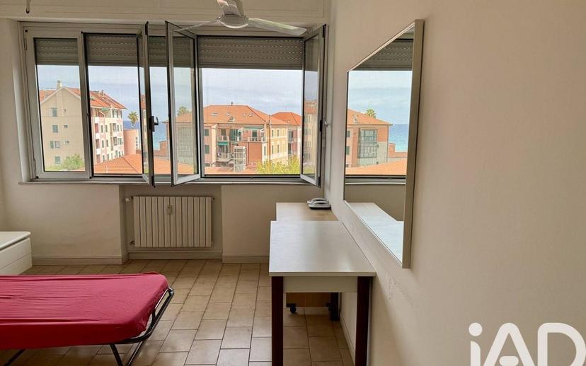 Trilocale via AURELIA 90, Centro, Ceriale — foto 8 di 25