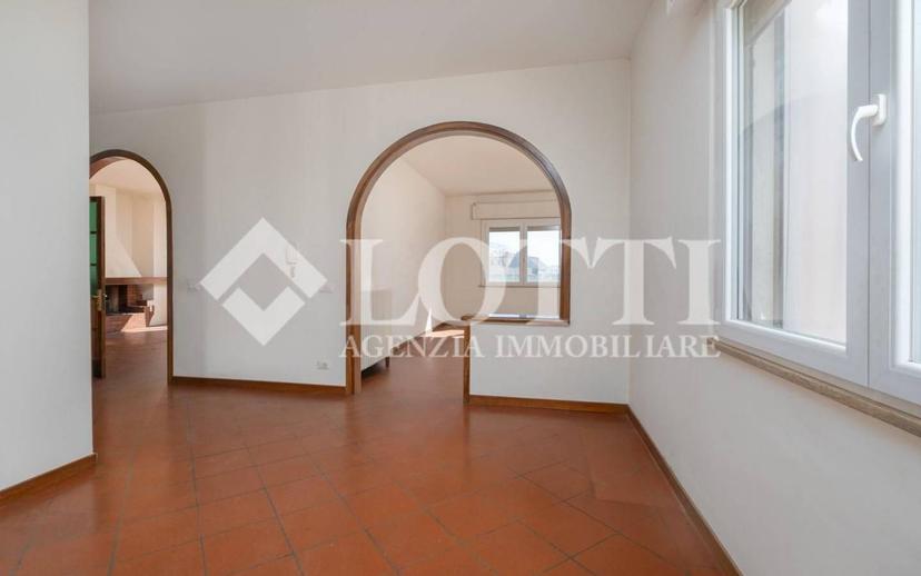 Appartamento via Garibaldi, Centro, Vicopisano — foto 11 di 18