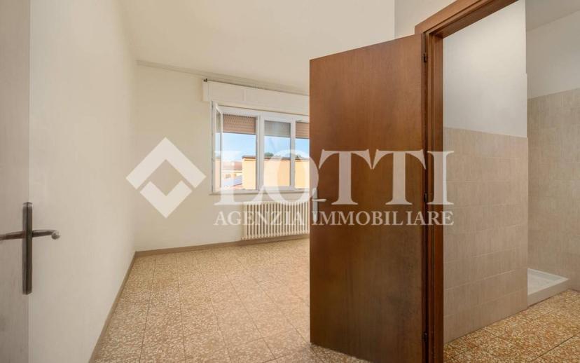 Appartamento via Garibaldi, Centro, Vicopisano — foto 3 di 18