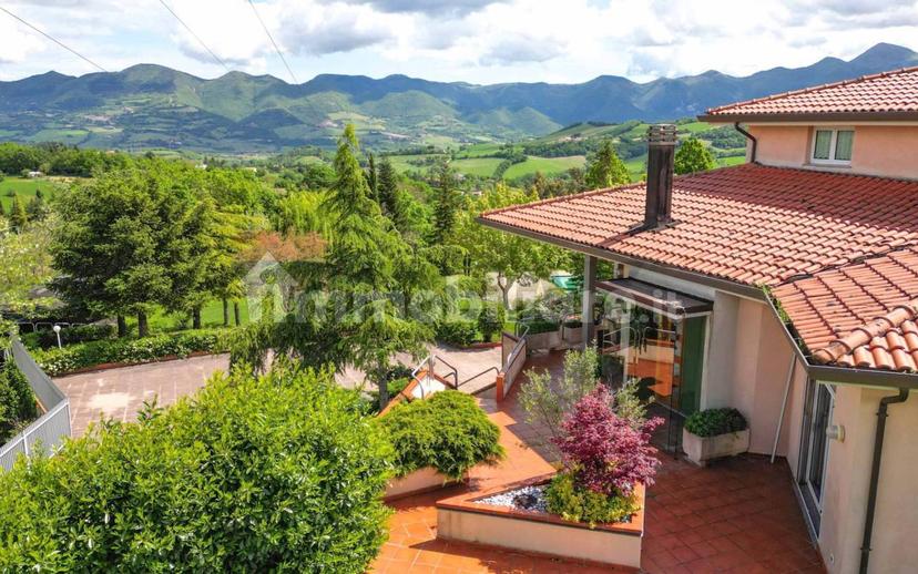 Villa unifamiliare, buono stato, 733 m², Colle Paganello, Fabriano — foto 39 di 43