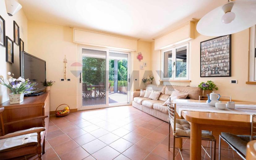 Villa unifamiliare, buono stato, 733 m², Colle Paganello, Fabriano — foto 35 di 43