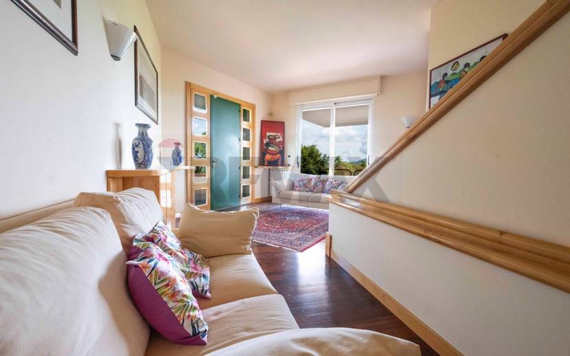 Villa unifamiliare, buono stato, 733 m², Colle Paganello, Fabriano — foto 6 di 43