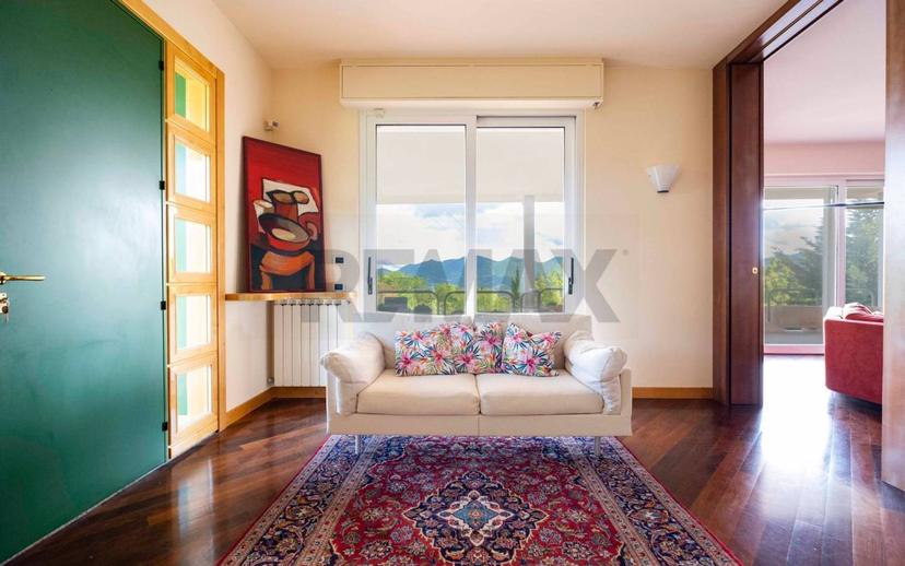 Villa unifamiliare, buono stato, 733 m², Colle Paganello, Fabriano — foto 3 di 43