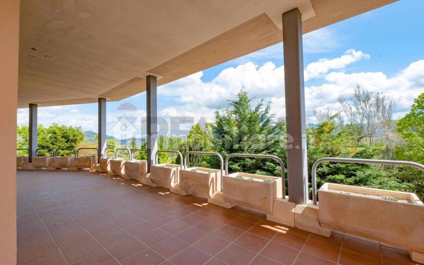 Villa unifamiliare, buono stato, 733 m², Colle Paganello, Fabriano