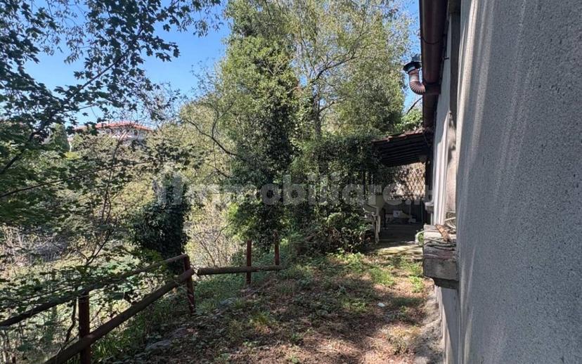 Villa plurifamiliare via Rasica, 15, Brembate — foto 5 di 33