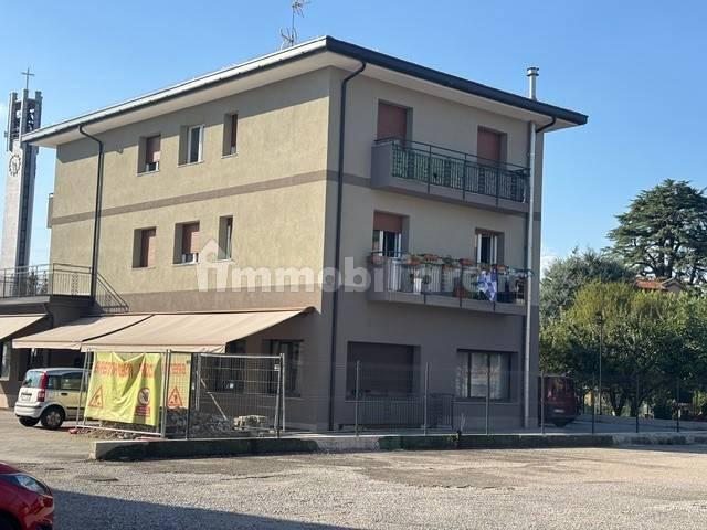 Trilocale via della Chiesa, Centro, Cassina Rizzardi — foto 11 di 16