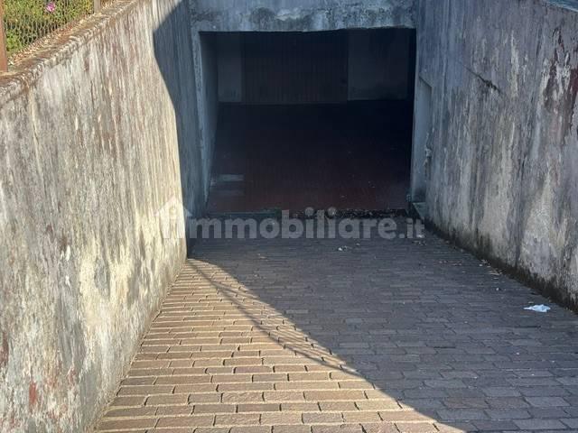 Trilocale via della Chiesa, Centro, Cassina Rizzardi