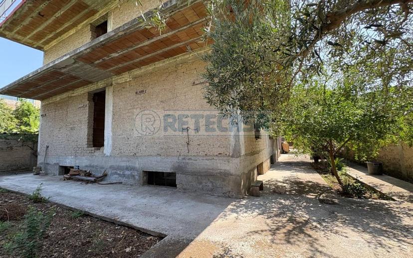 Villa bifamiliare via Santa Caterina, Marcianise — foto 17 di 39