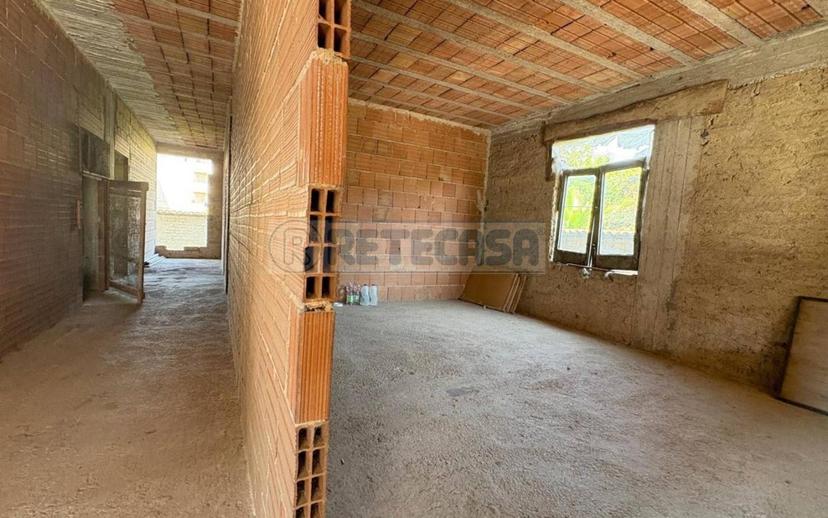 Villa bifamiliare via Santa Caterina, Marcianise — foto 2 di 39