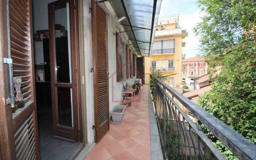 Trilocale via Collegio delle Orfane 4, Centro, Vercelli — foto 6 di 28