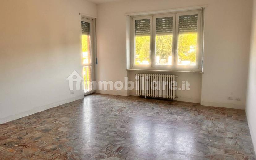 Quadrilocale via Fratelli Vicari 123, Centro, Castagnole delle Lanze — foto 7 di 20