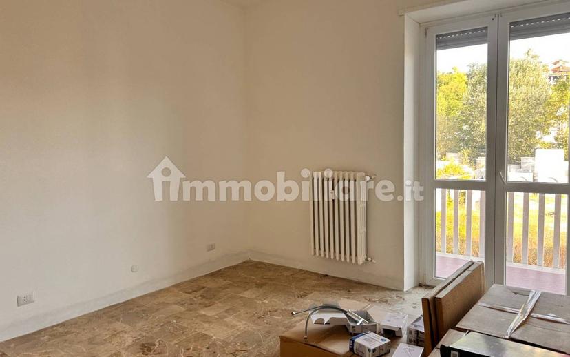 Quadrilocale via Fratelli Vicari 123, Centro, Castagnole delle Lanze — foto 15 di 20