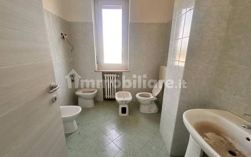 Quadrilocale via Fratelli Vicari 123, Centro, Castagnole delle Lanze — foto 3 di 20