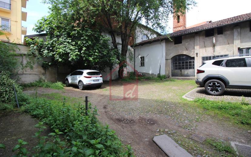 Trilocale via Collegio delle Orfane 4, Centro, Vercelli — foto 17 di 28