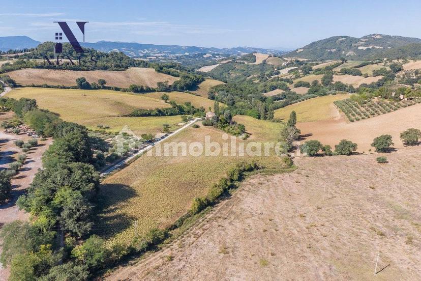 Casa colonica via Monbaroccese, Colli al Metauro — foto 15 di 52