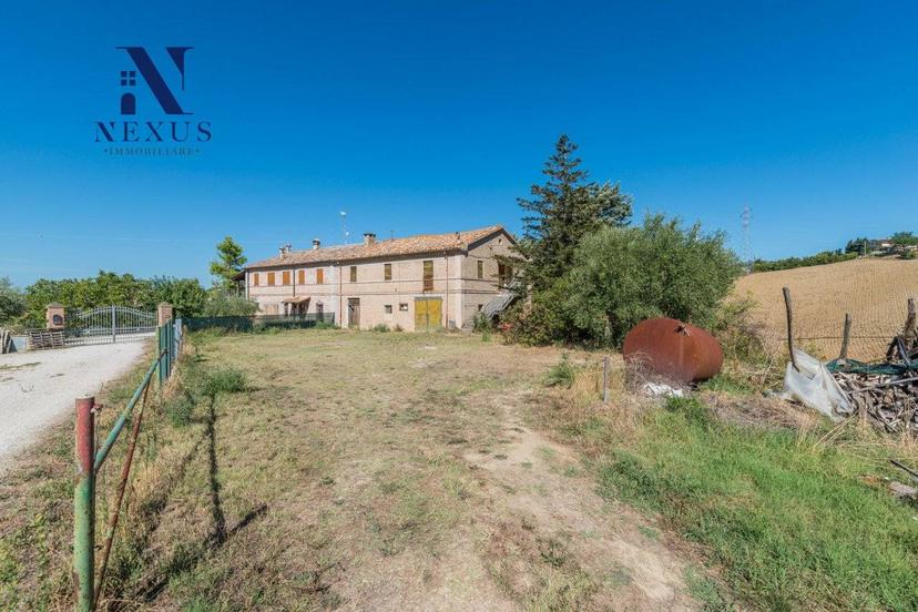 Casa colonica via Monbaroccese, Colli al Metauro — foto 26 di 52