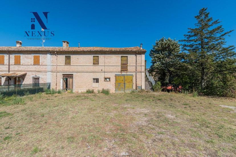 Casa colonica via Monbaroccese, Colli al Metauro — foto 48 di 52