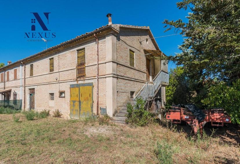 Casa colonica via Monbaroccese, Colli al Metauro — foto 45 di 52