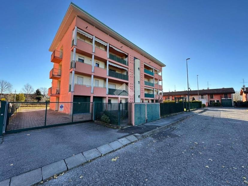 Trilocale via Caduti di Nassiriya 21, Pandino — foto 19 di 22